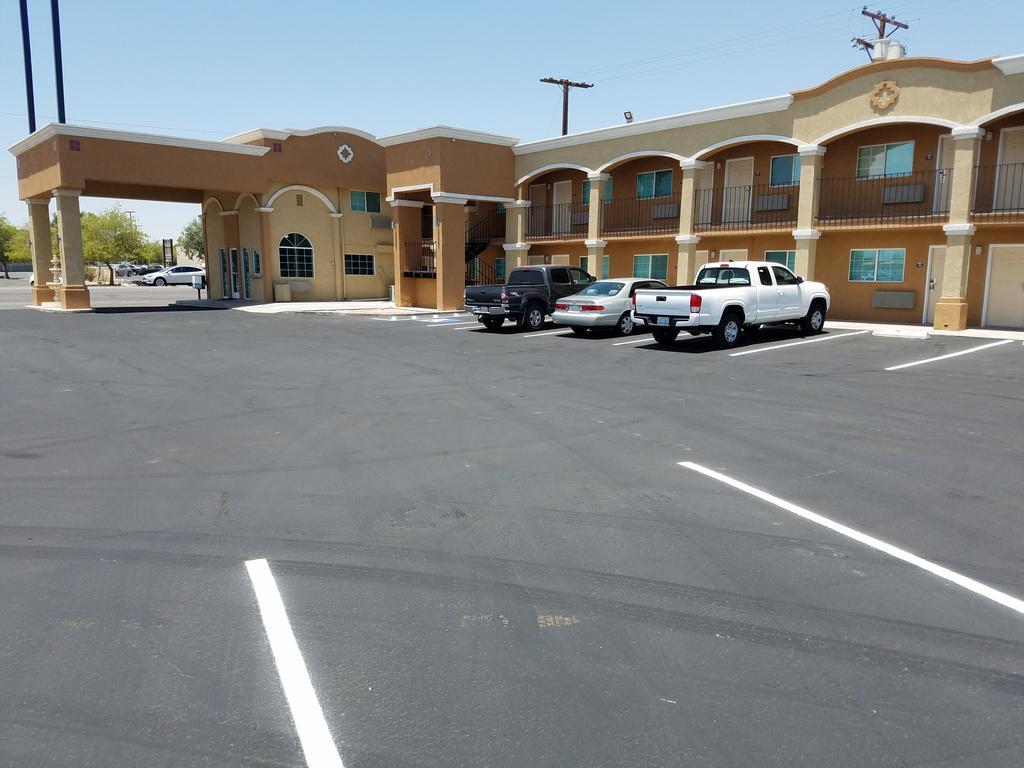 Days Inn By Wyndham El Centro Eksteriør bilde