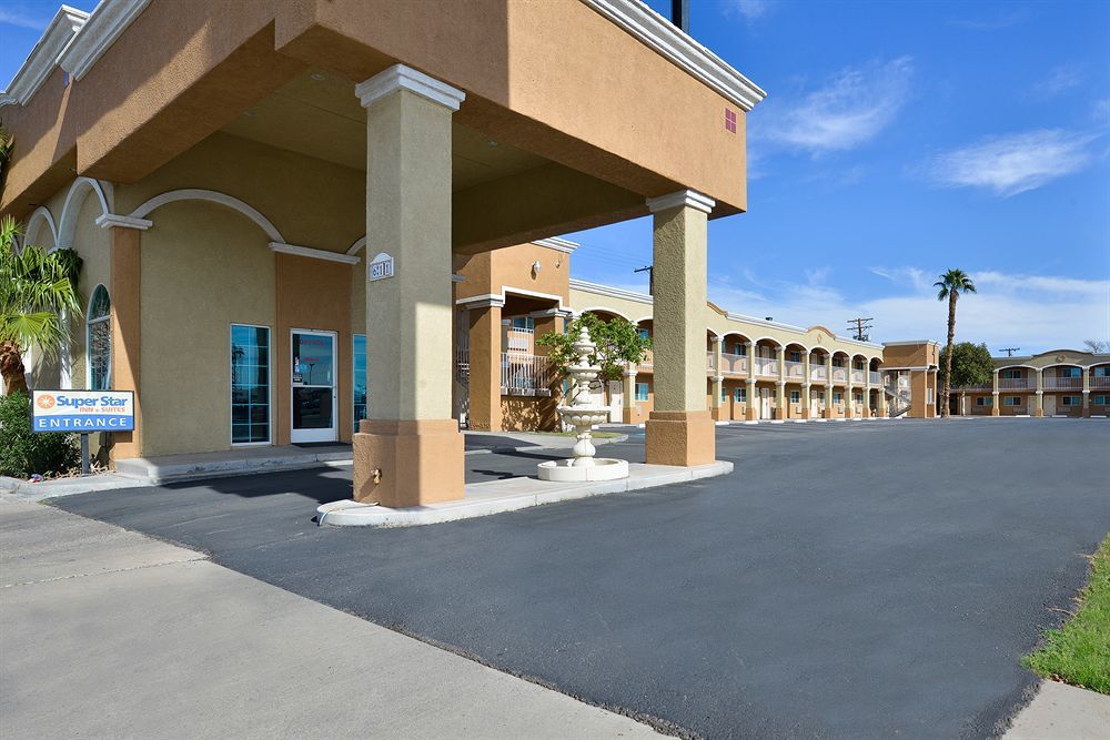 Days Inn By Wyndham El Centro Eksteriør bilde