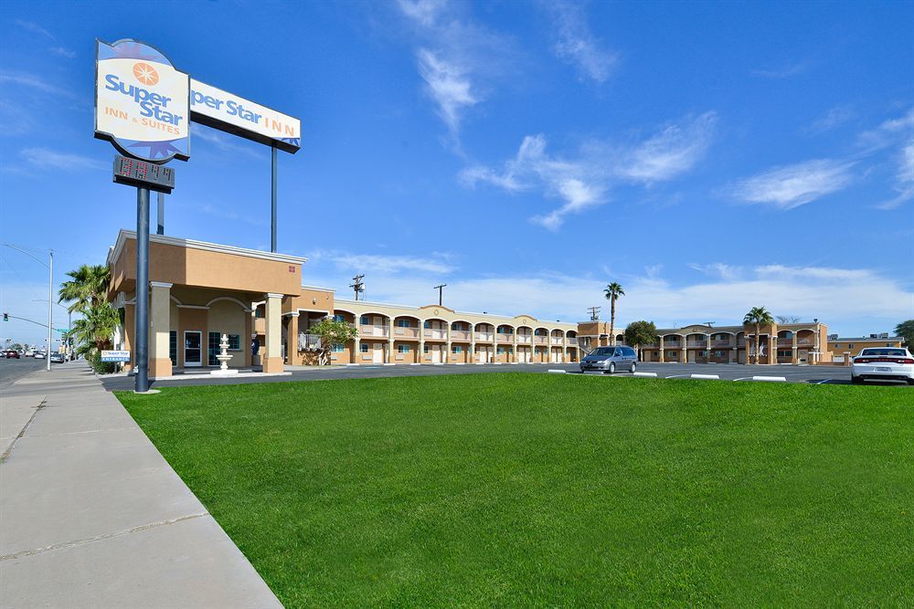 Days Inn By Wyndham El Centro Eksteriør bilde