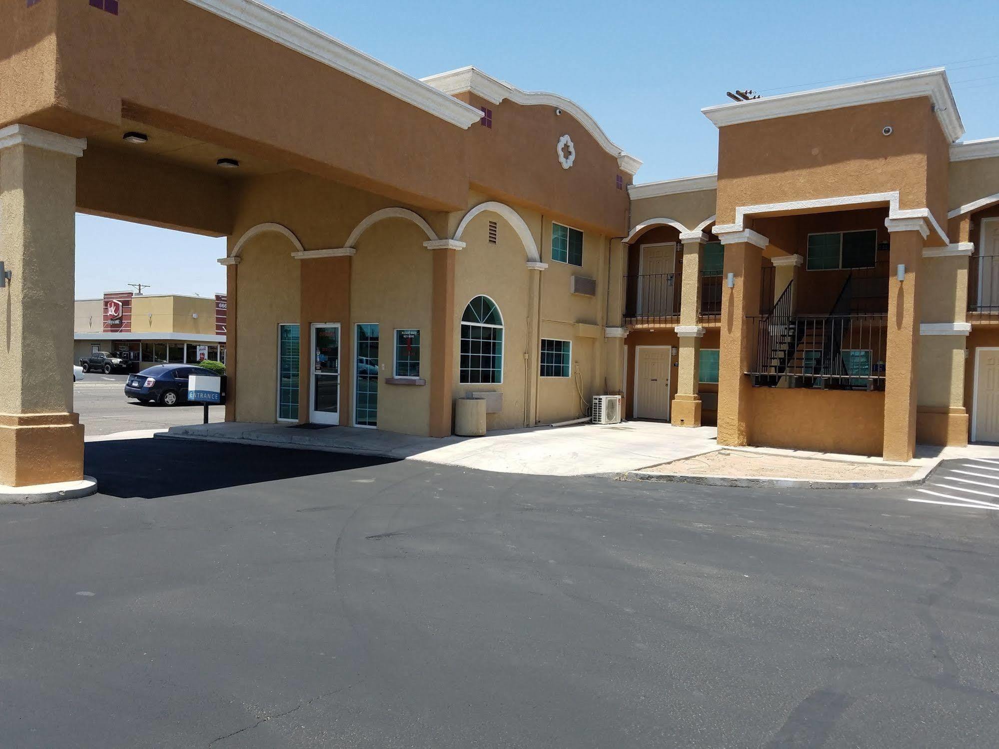 Days Inn By Wyndham El Centro Eksteriør bilde